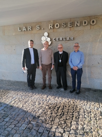 VISITA DO BISPO AUXILIAR DO PORTO